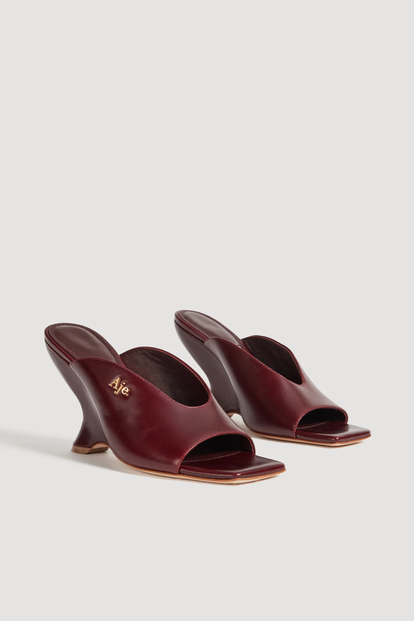 Nokaya Wedge Mule - Image 2