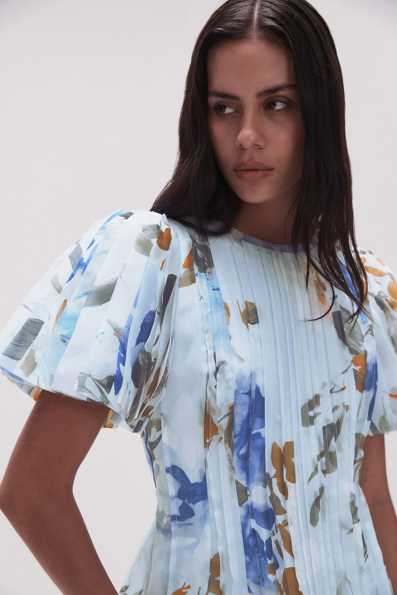 Nova Pleated Midi Dress - Image 4