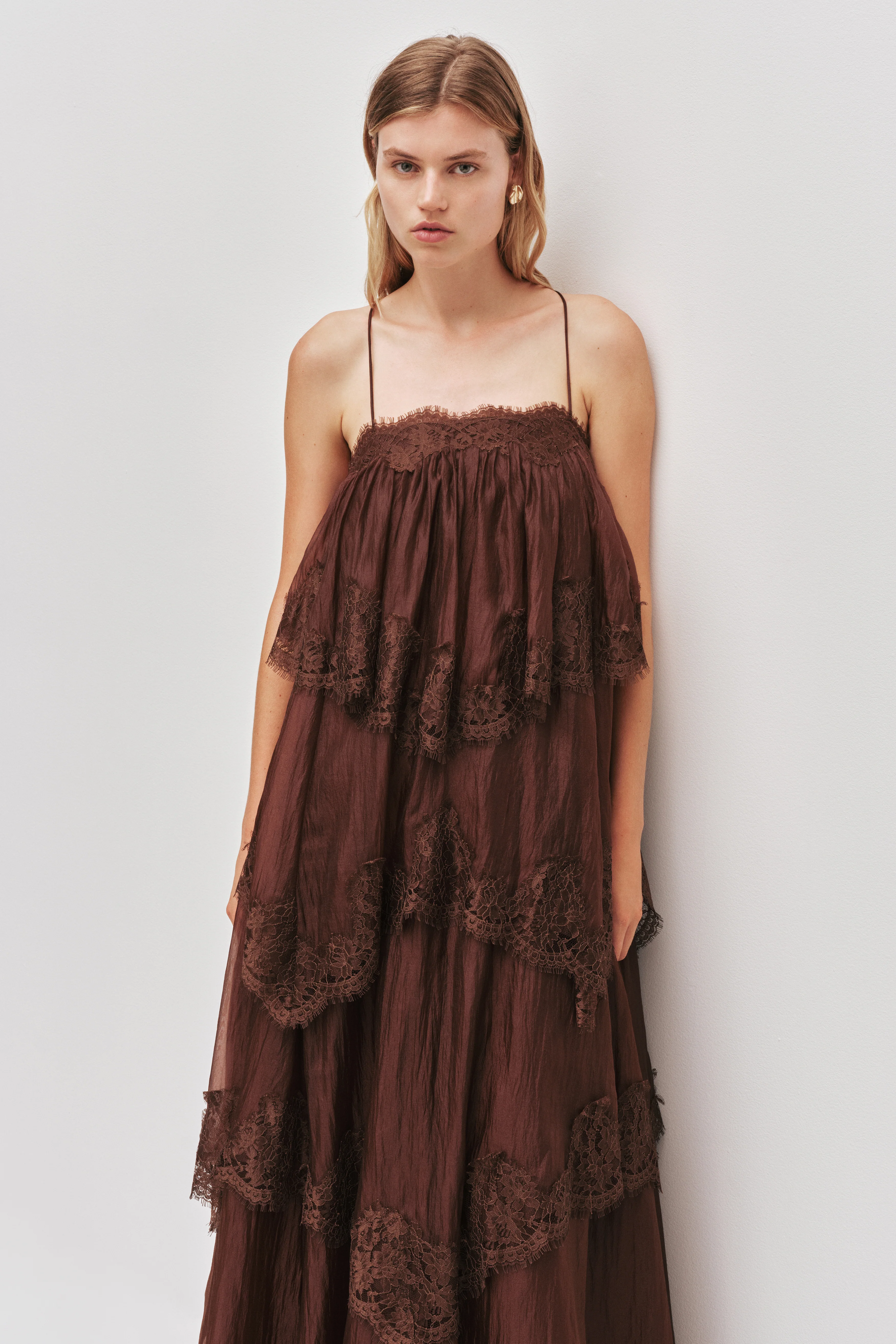 Ophelia Lace Gown - Image 10
