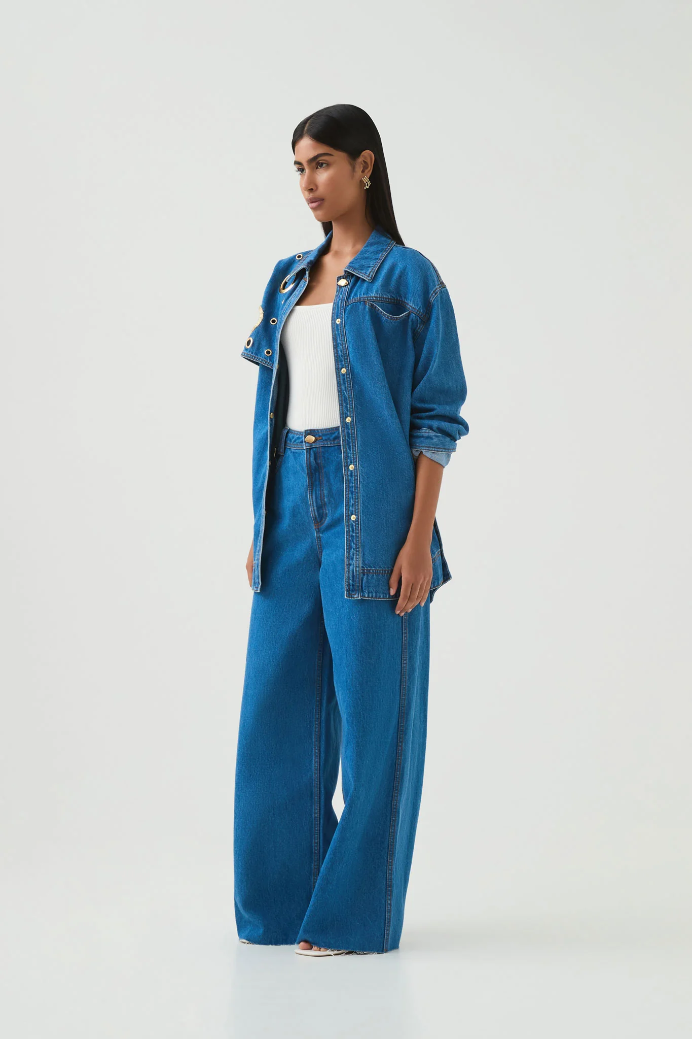 Outline Denim Jeans - Image 3