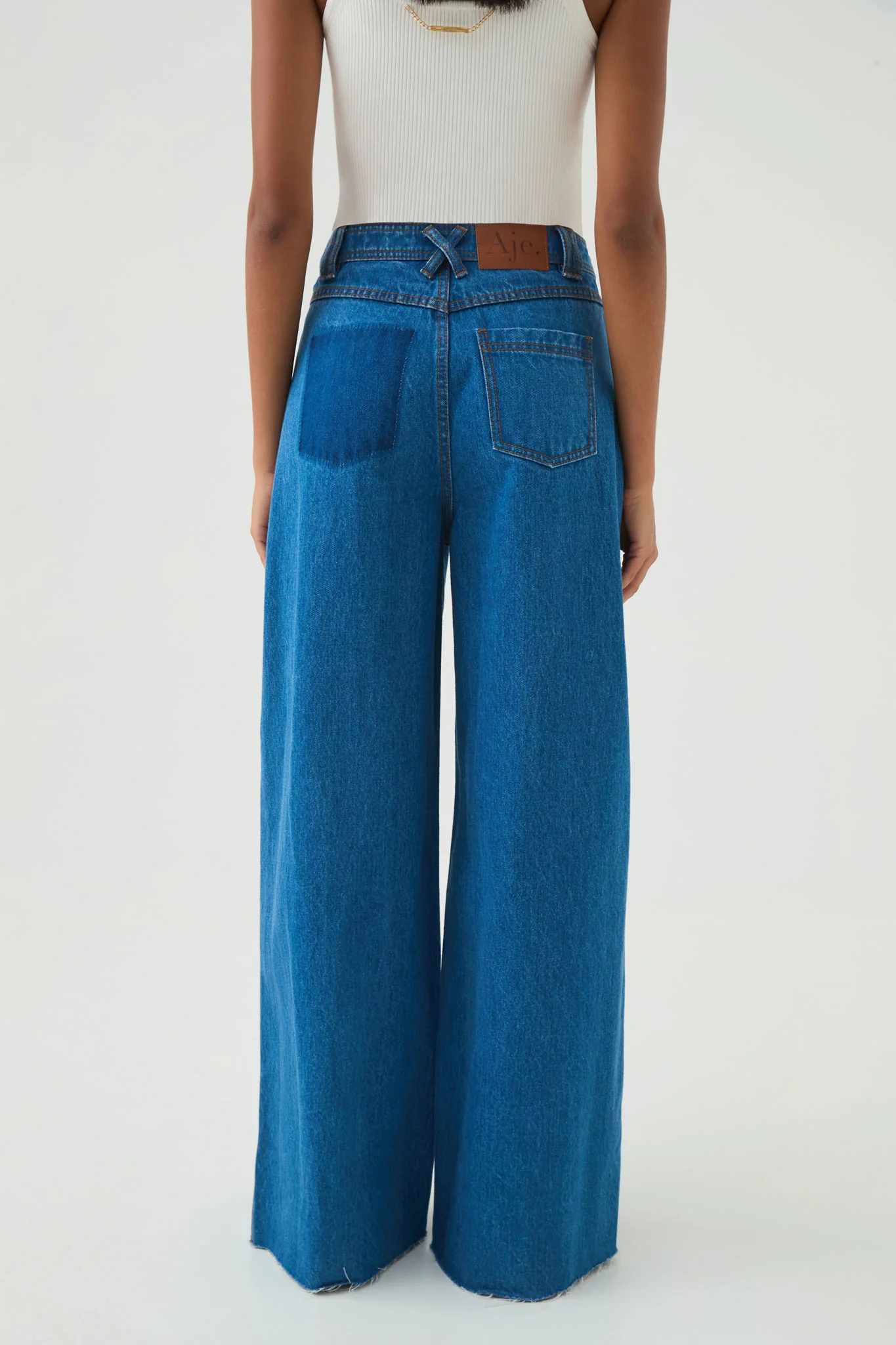 Outline Denim Jeans - Image 5