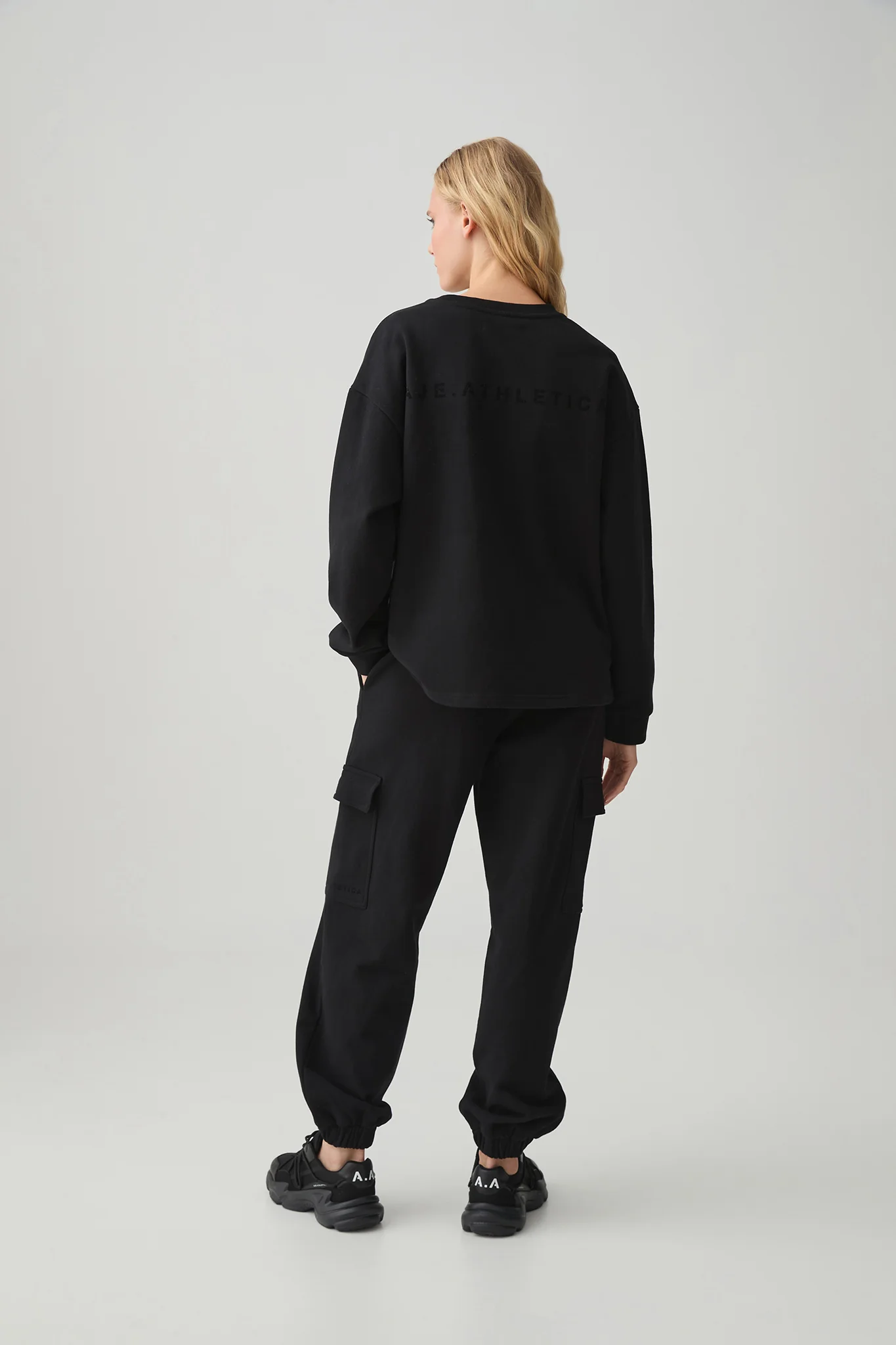 Oversized Crew Jumper 417 - Image 6