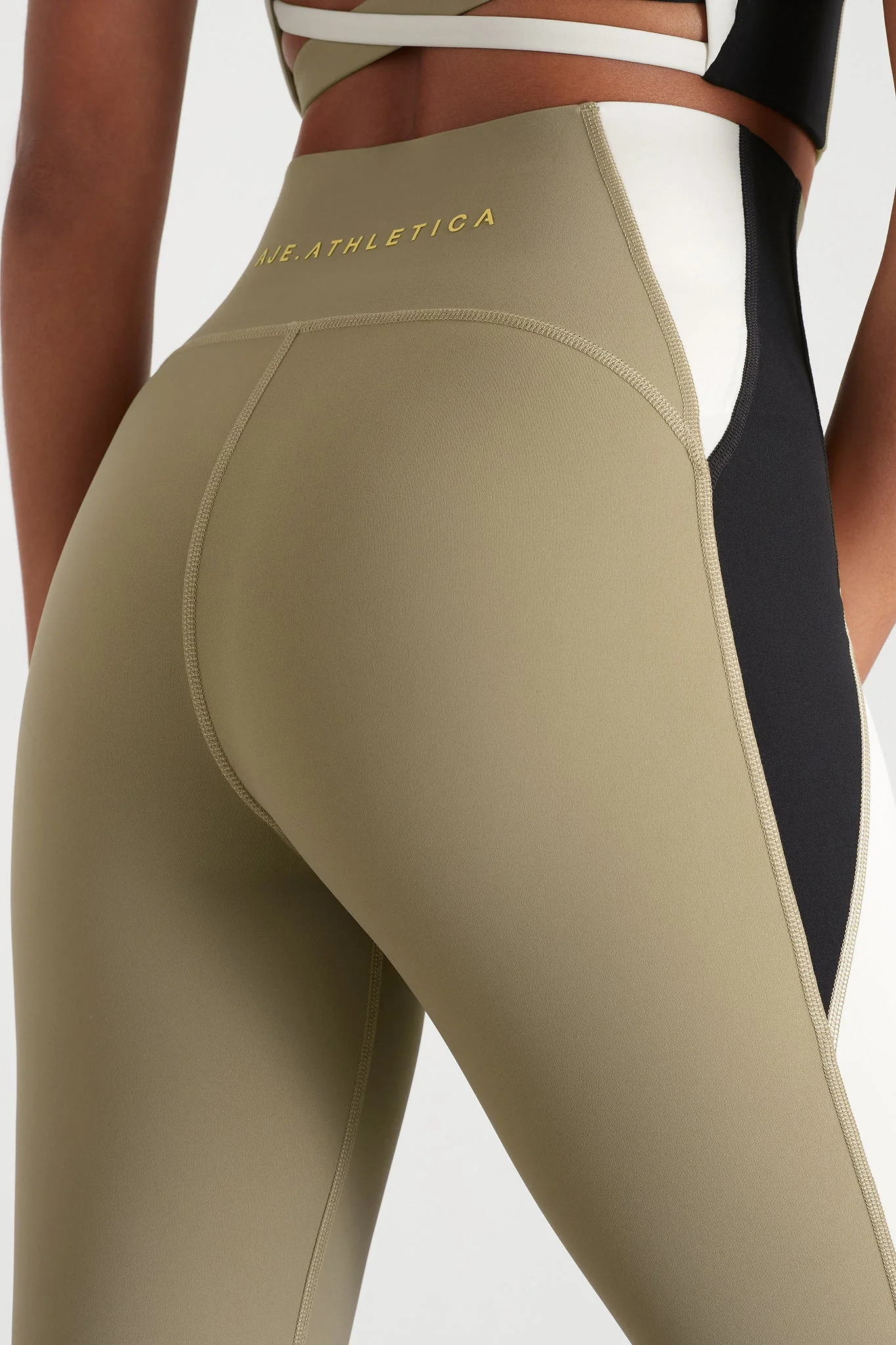 Panelled Legging 211 - Image 4