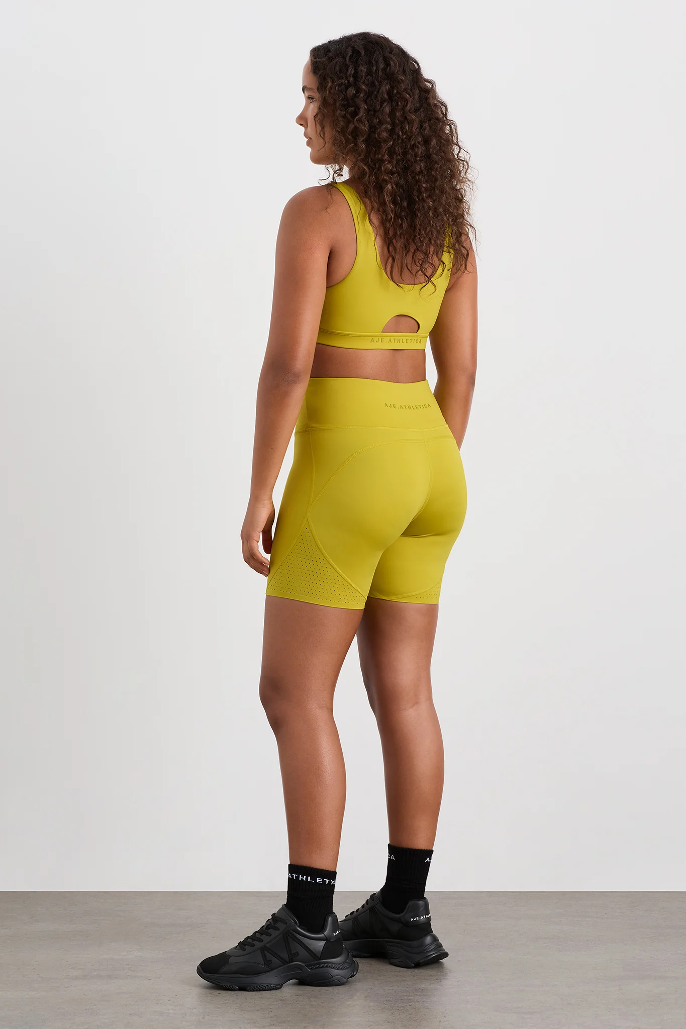 Perforated Hem Mid Length Short 601 - Image 11