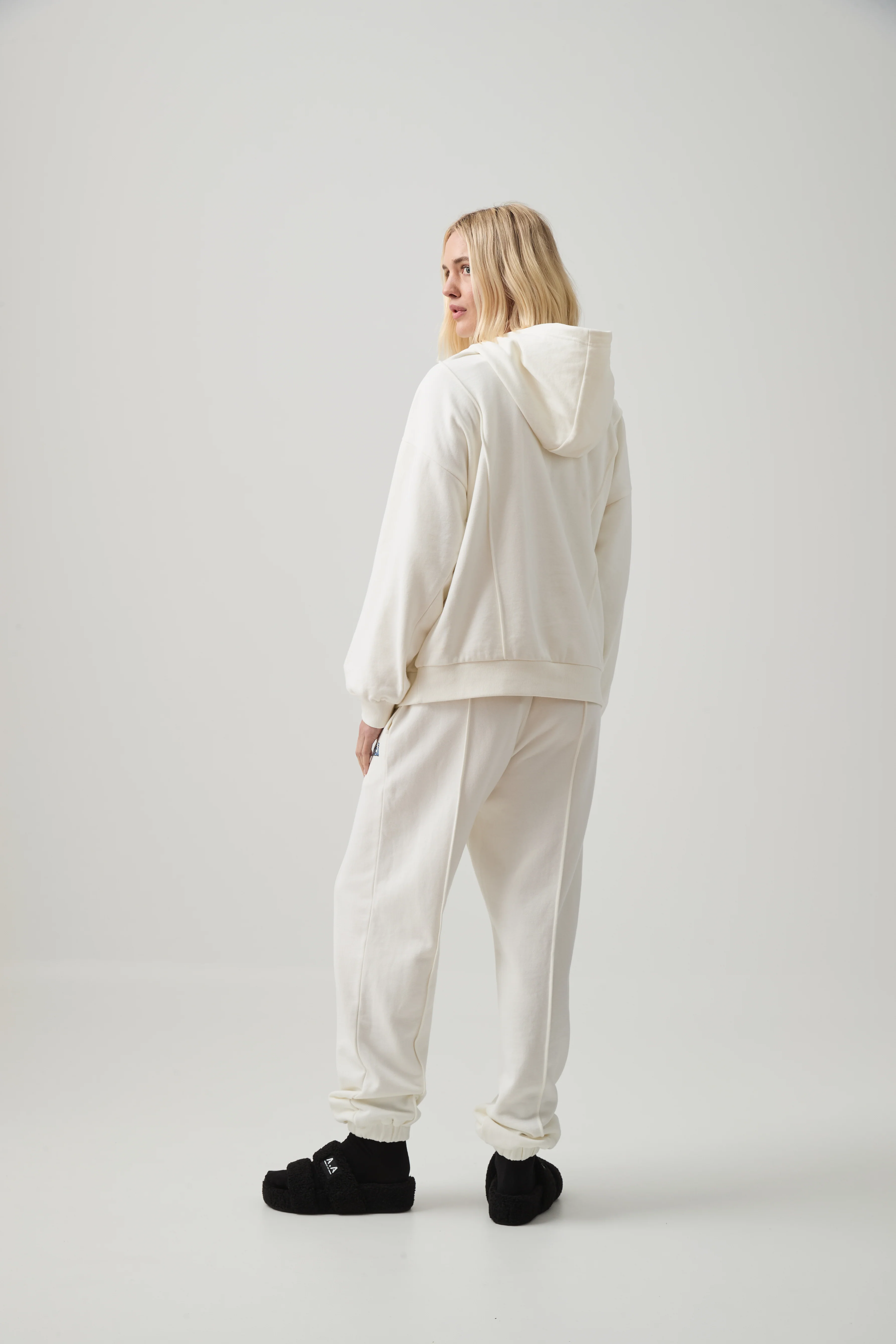 Pin Tuck Oversized Hoodie 411 - Image 6