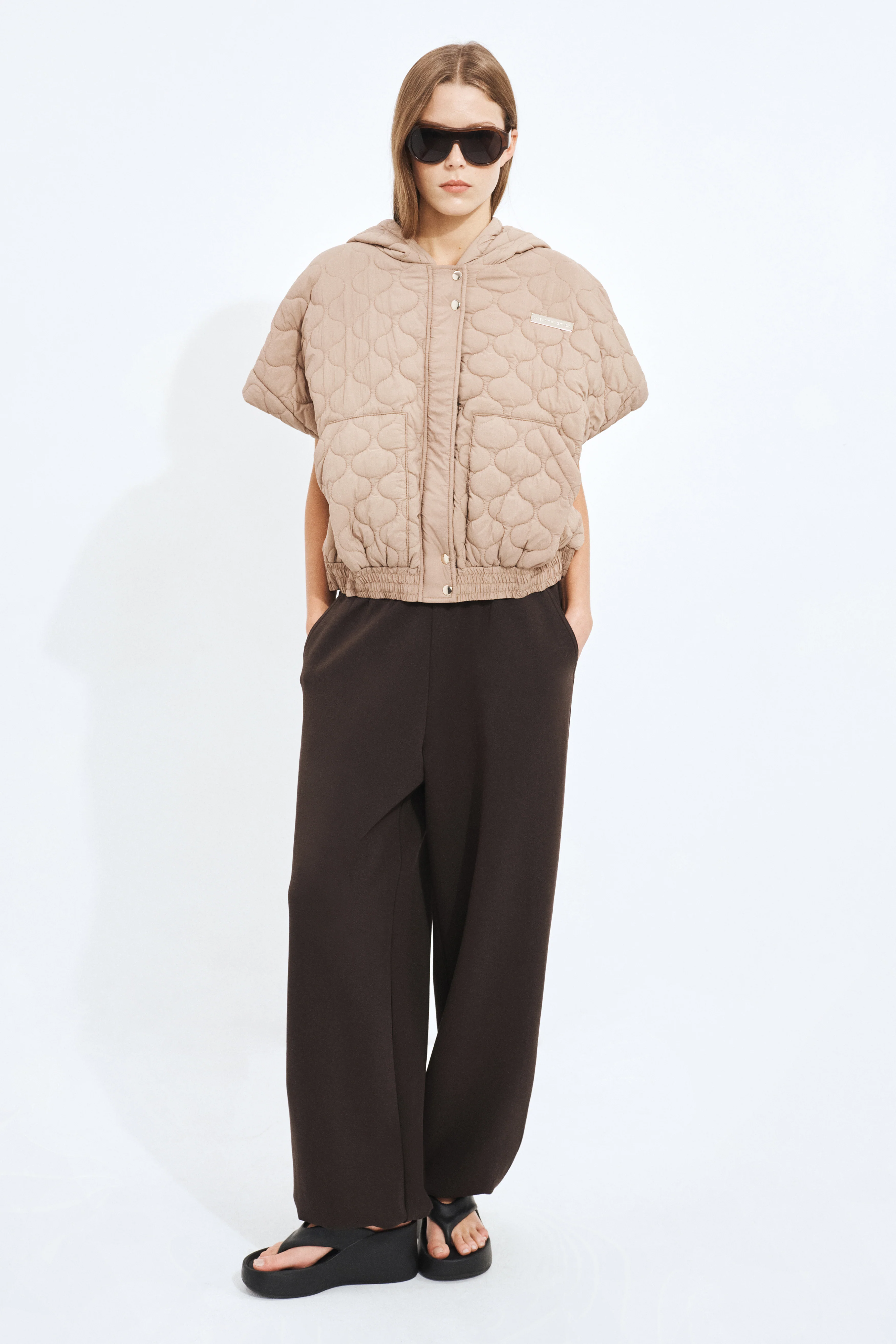 Quilted Crop Vest - Image 3