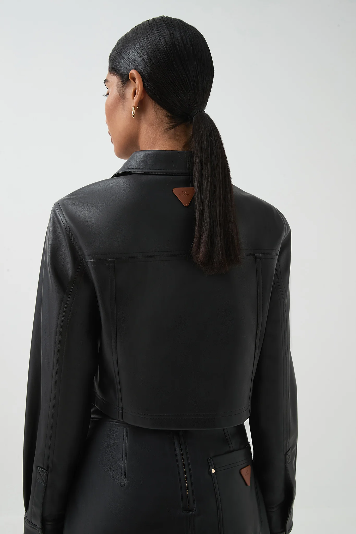 Raven Crop Shirt - Image 7
