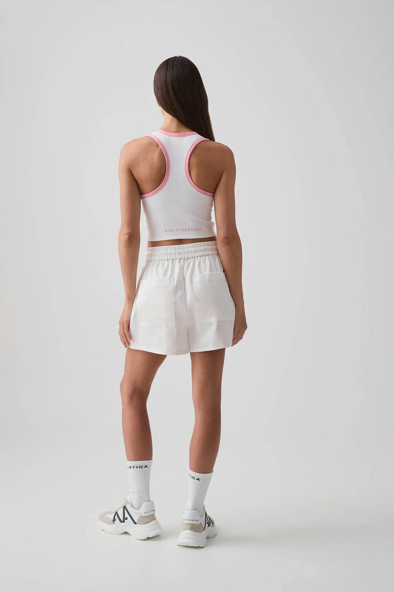 Relaxed Logo Tape Short 603 - Image 7