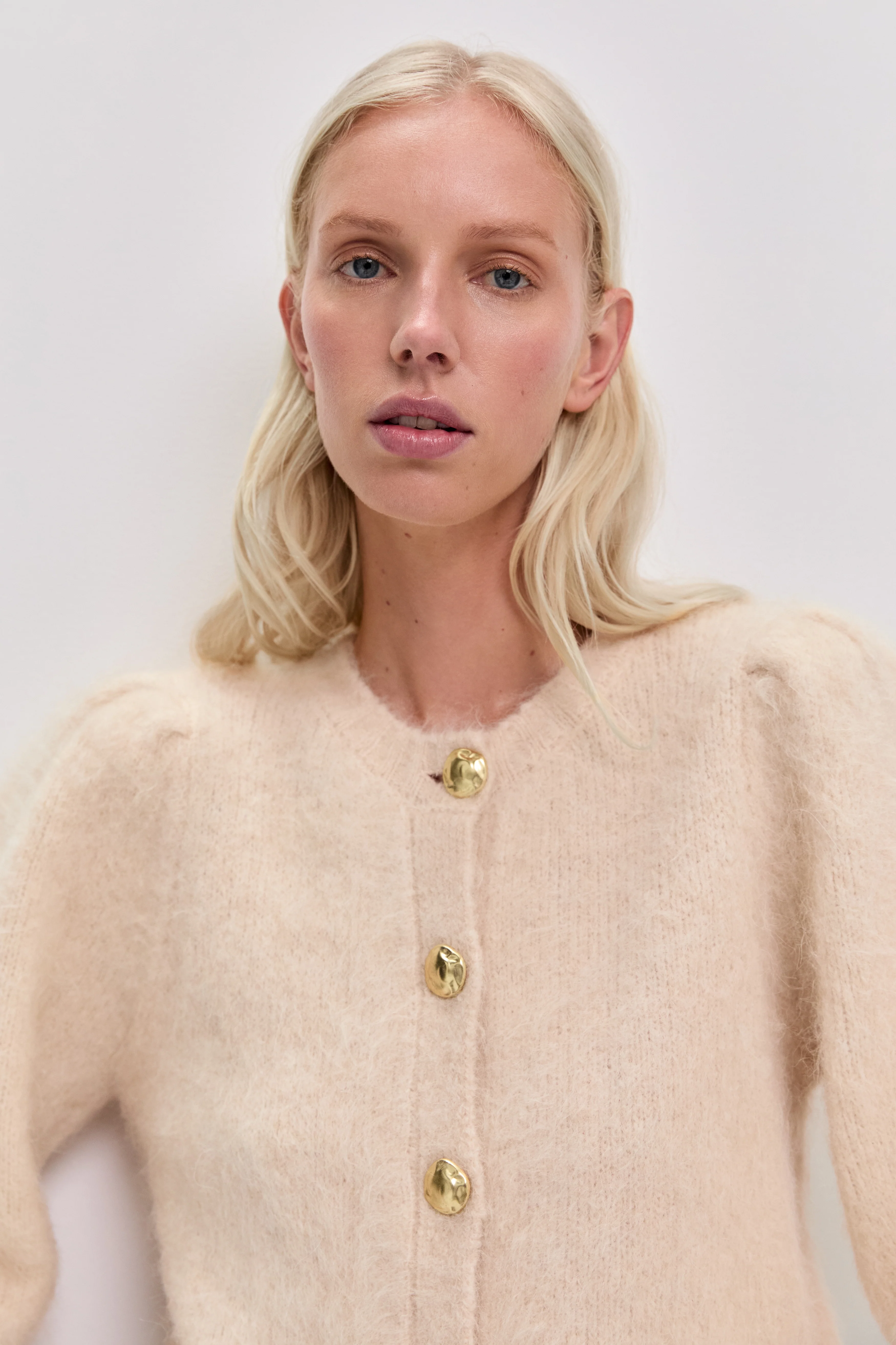 Renee Fluffy Cardigan - Image 4