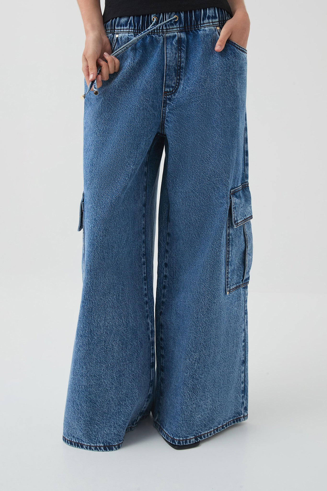 Sadie Denim Cargo Jeans - Image 4