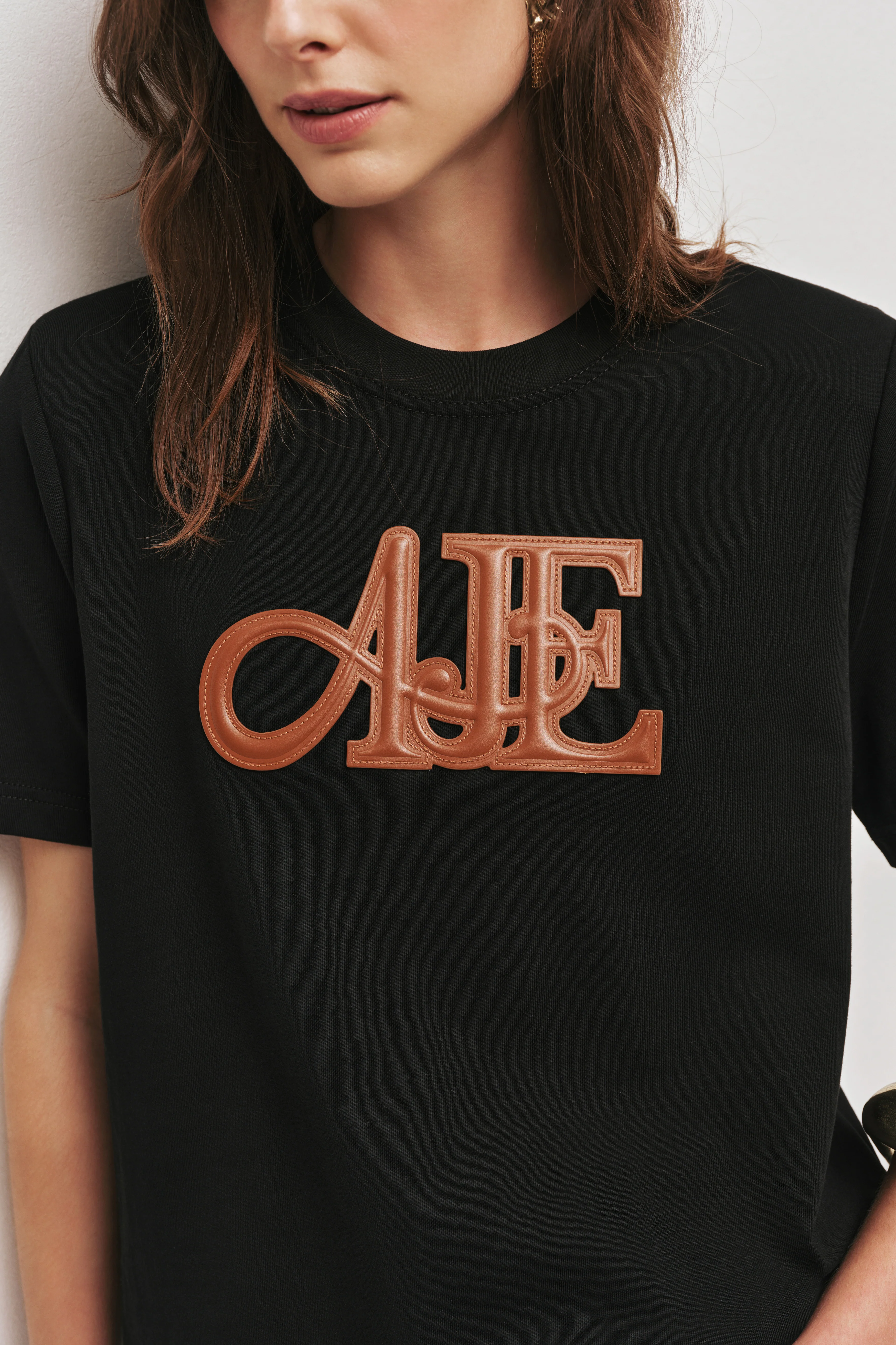 Sapphira Logo Tee - Image 3