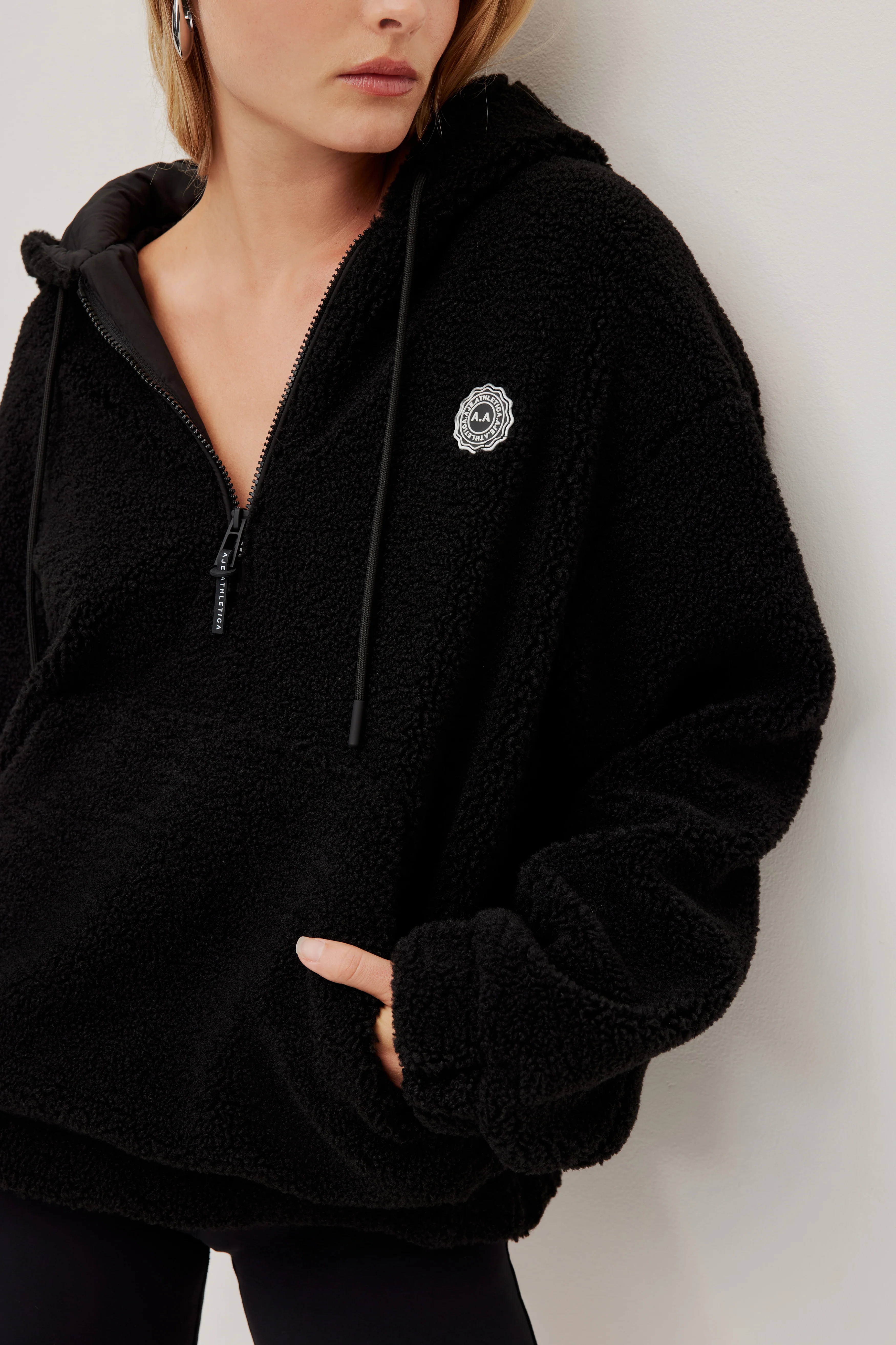 Sherpa 1/4 Zip Jumper - Image 4