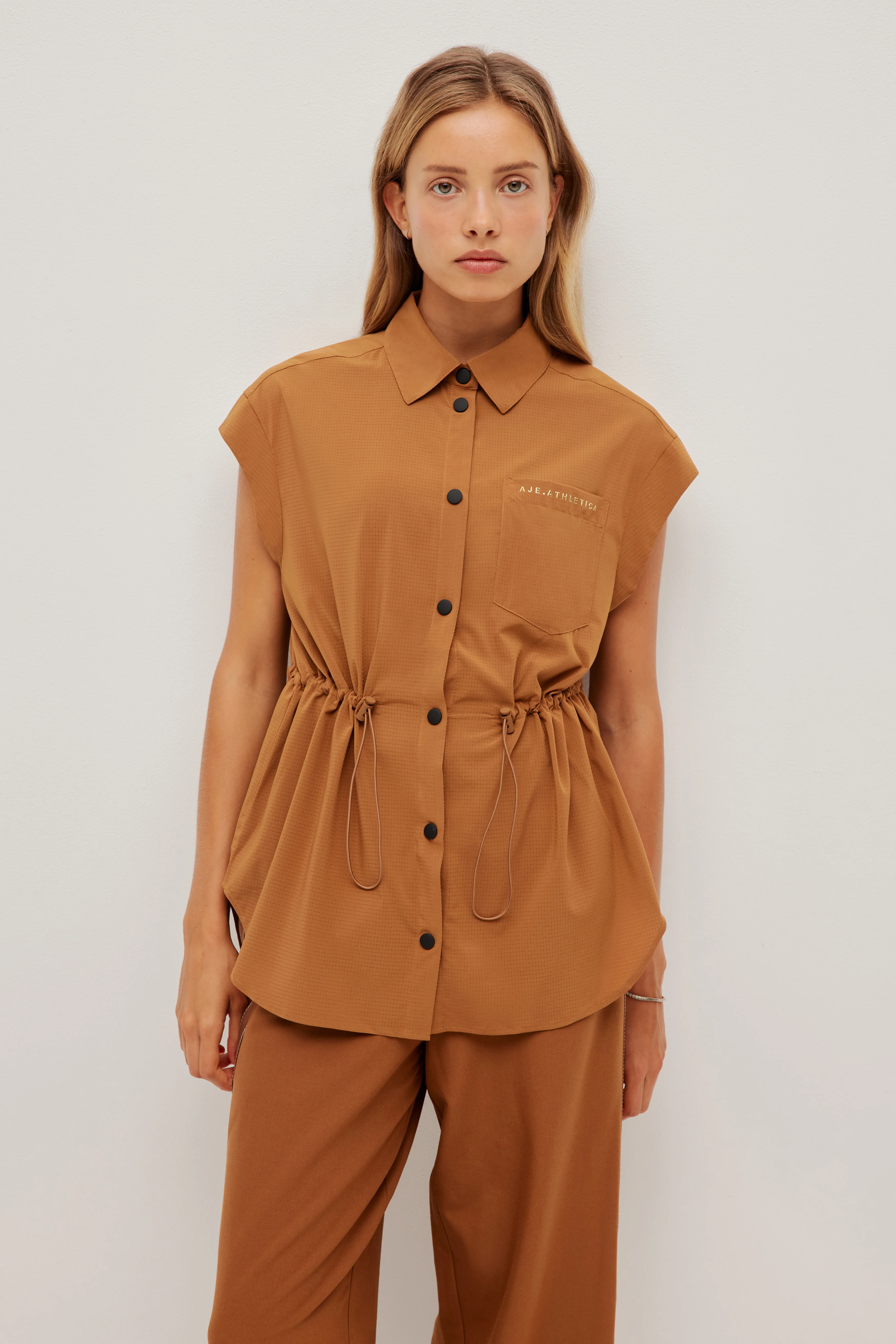 Sleeveless Shirt - Image 11