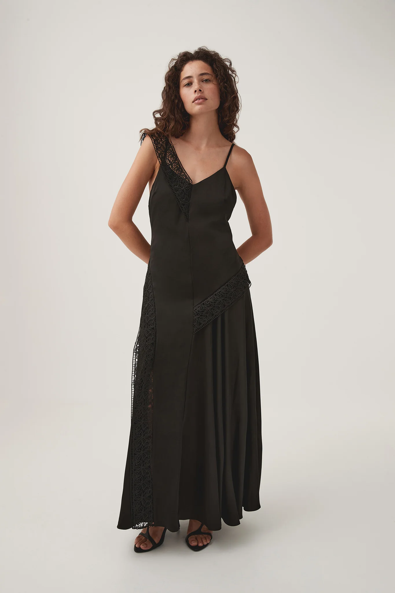 Spirit Lace Maxi Dress - Image 3