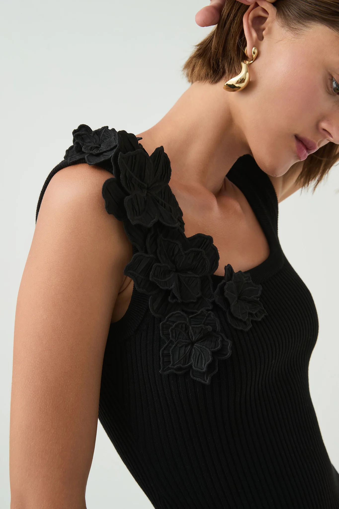 Splendour Flower Knit Tank - Image 5