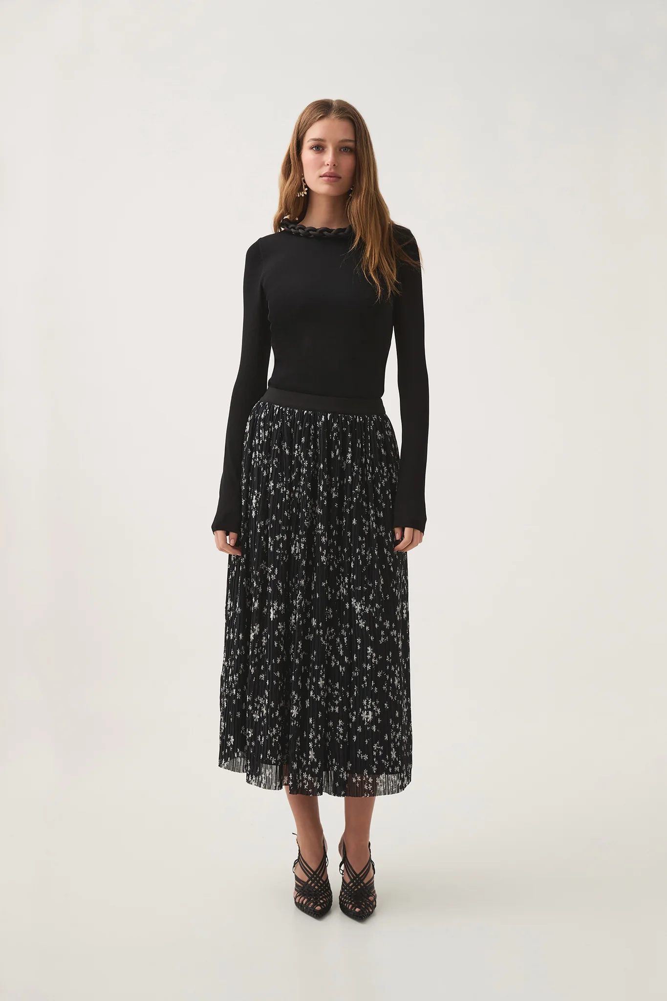 Starflower Midi Skirt - Image 3