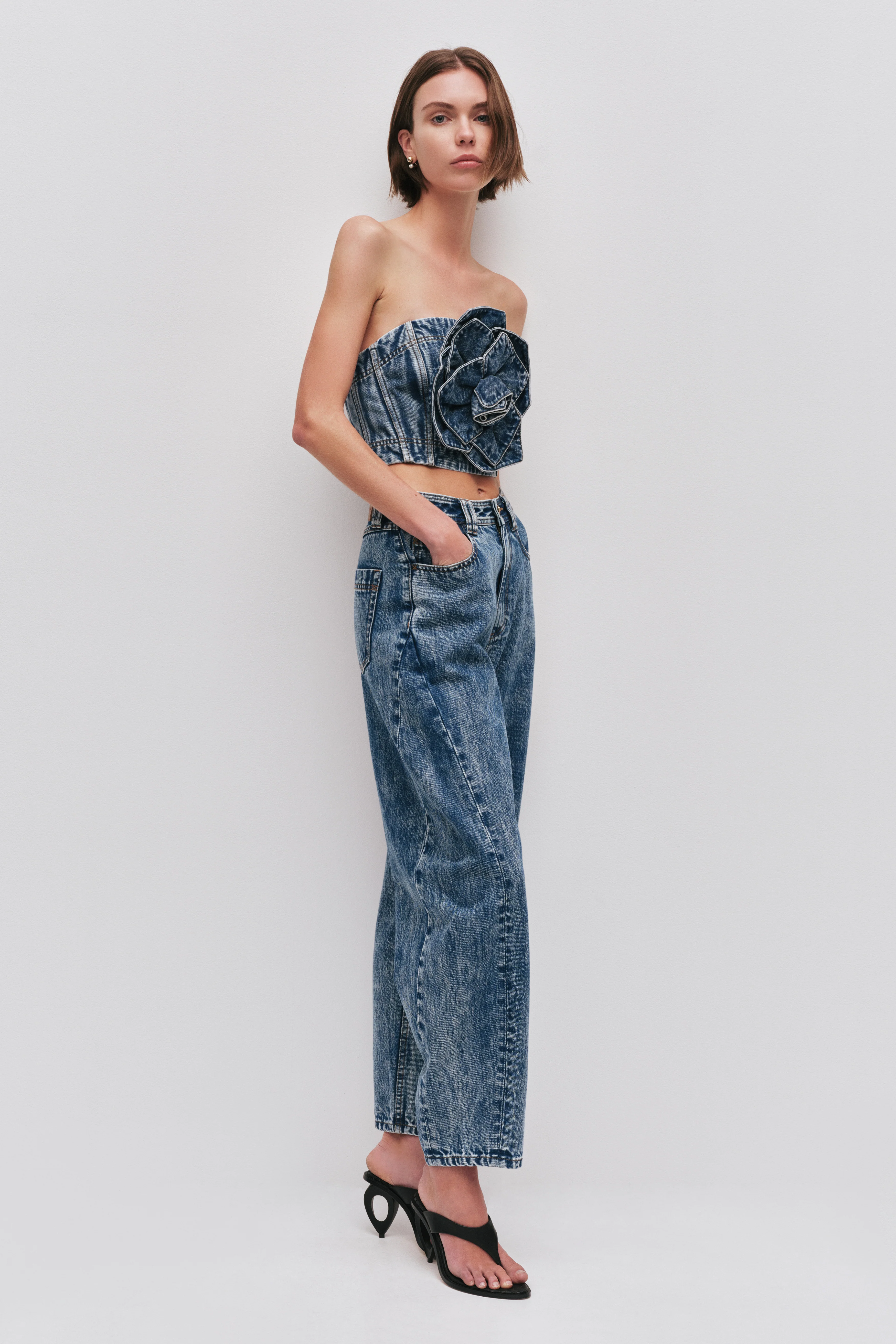 Stevie Barrel Ankle Jean - Image 11