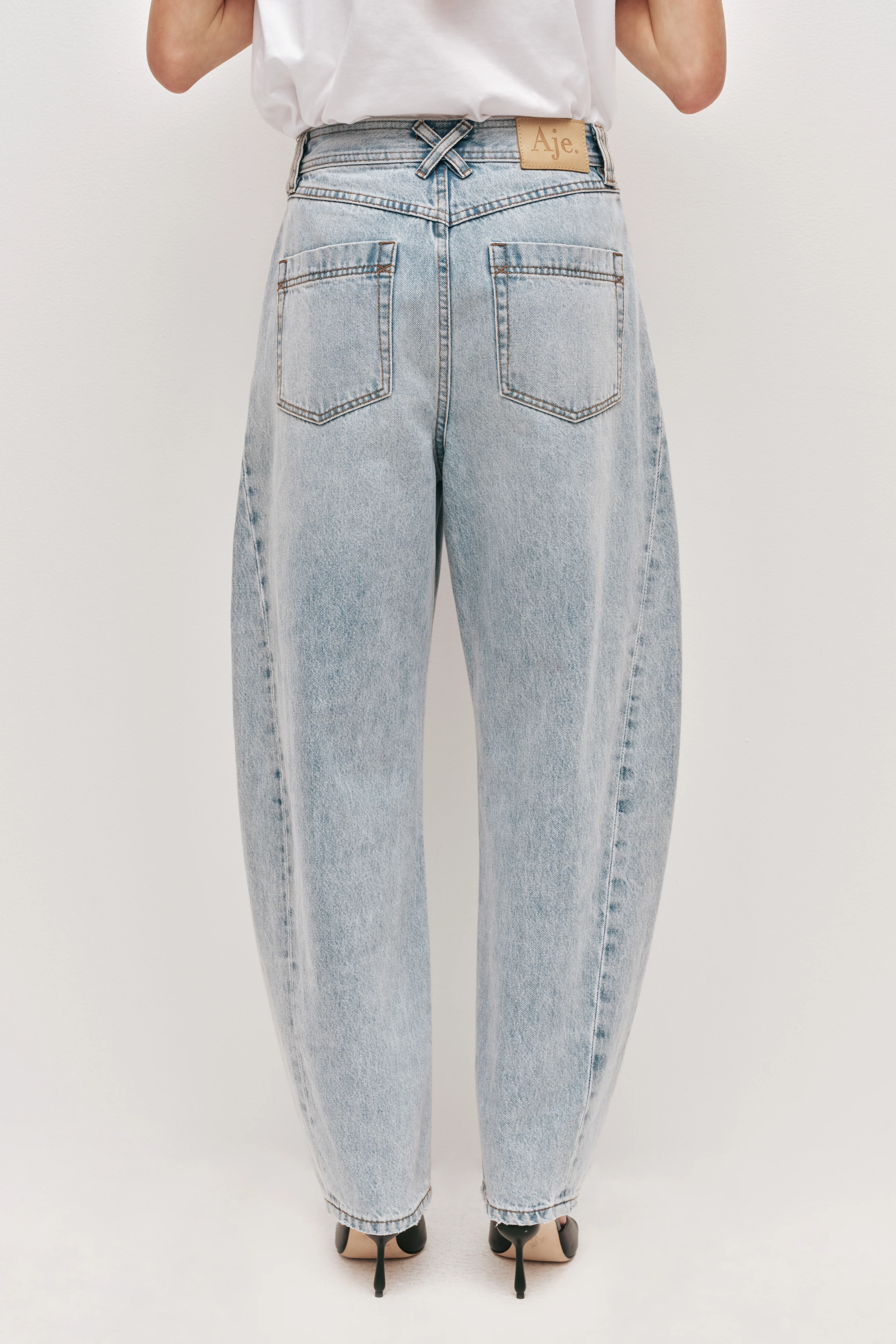 Stevie Barrel Ankle Jean - Image 6
