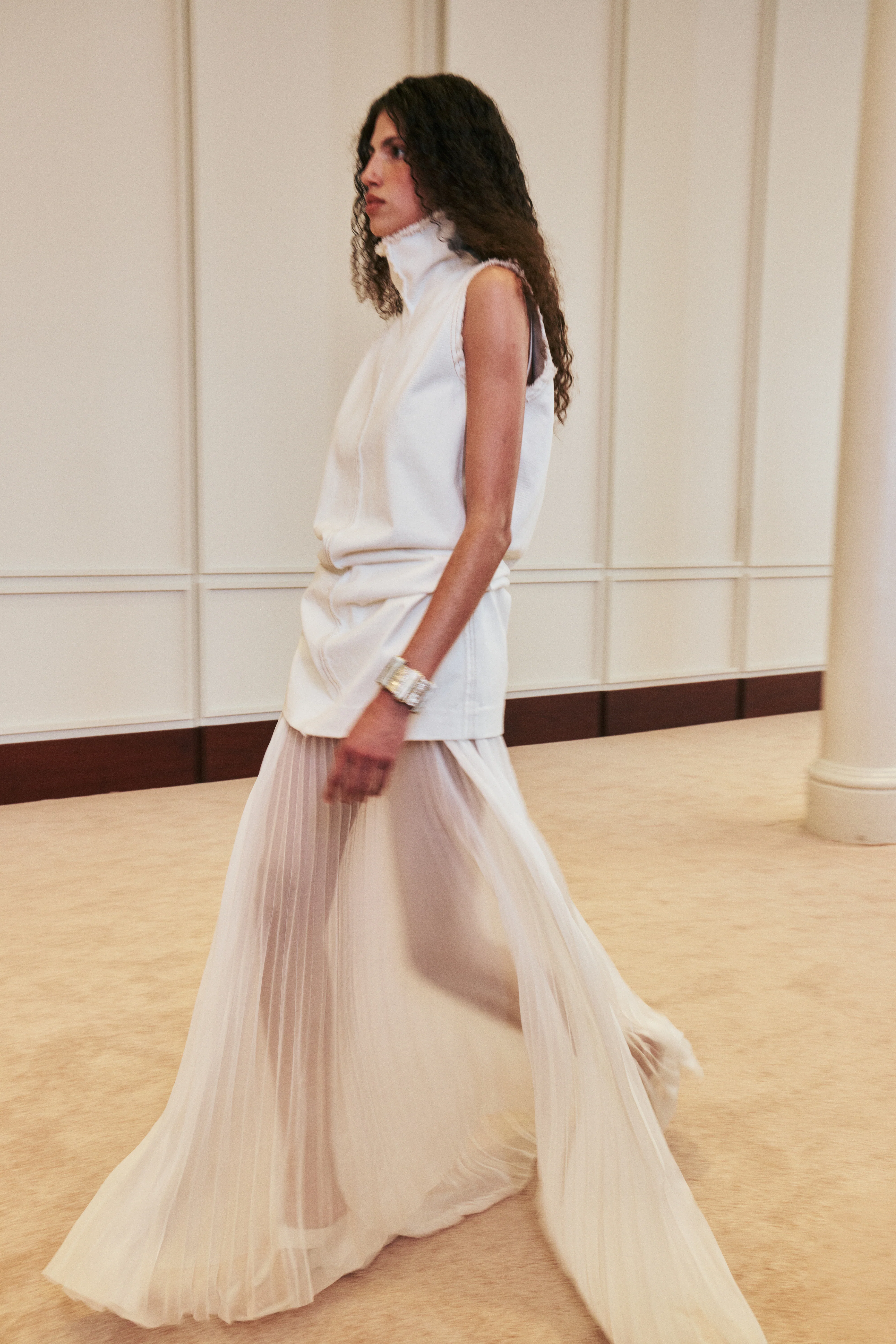 Tabira Pleated Maxi Skirt - Image 2