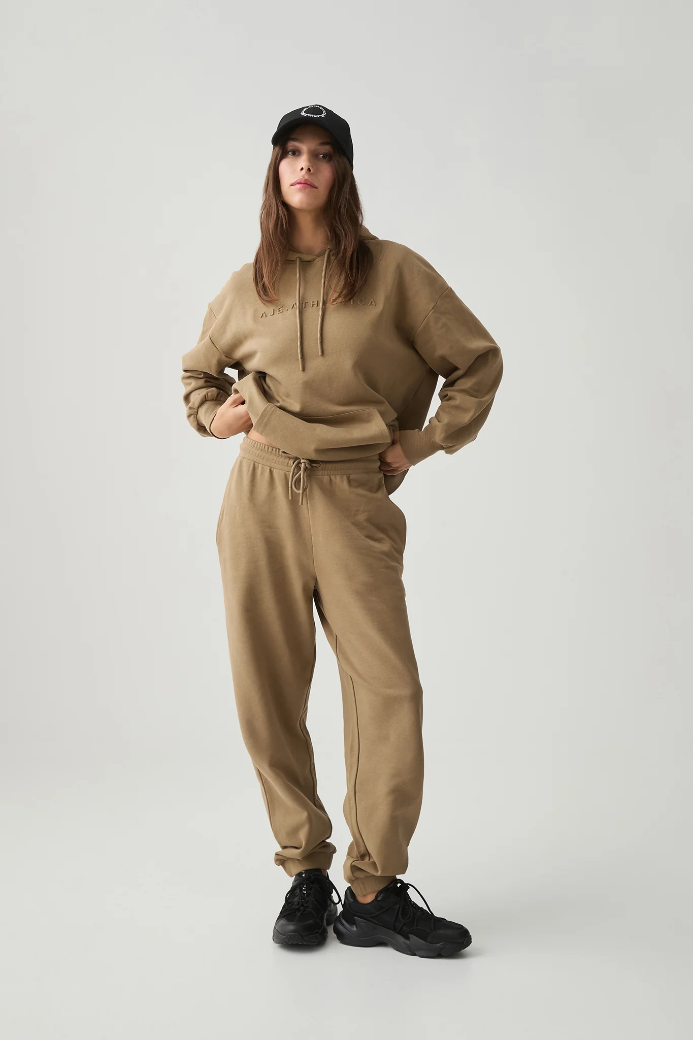 Athletica Trackpants 509