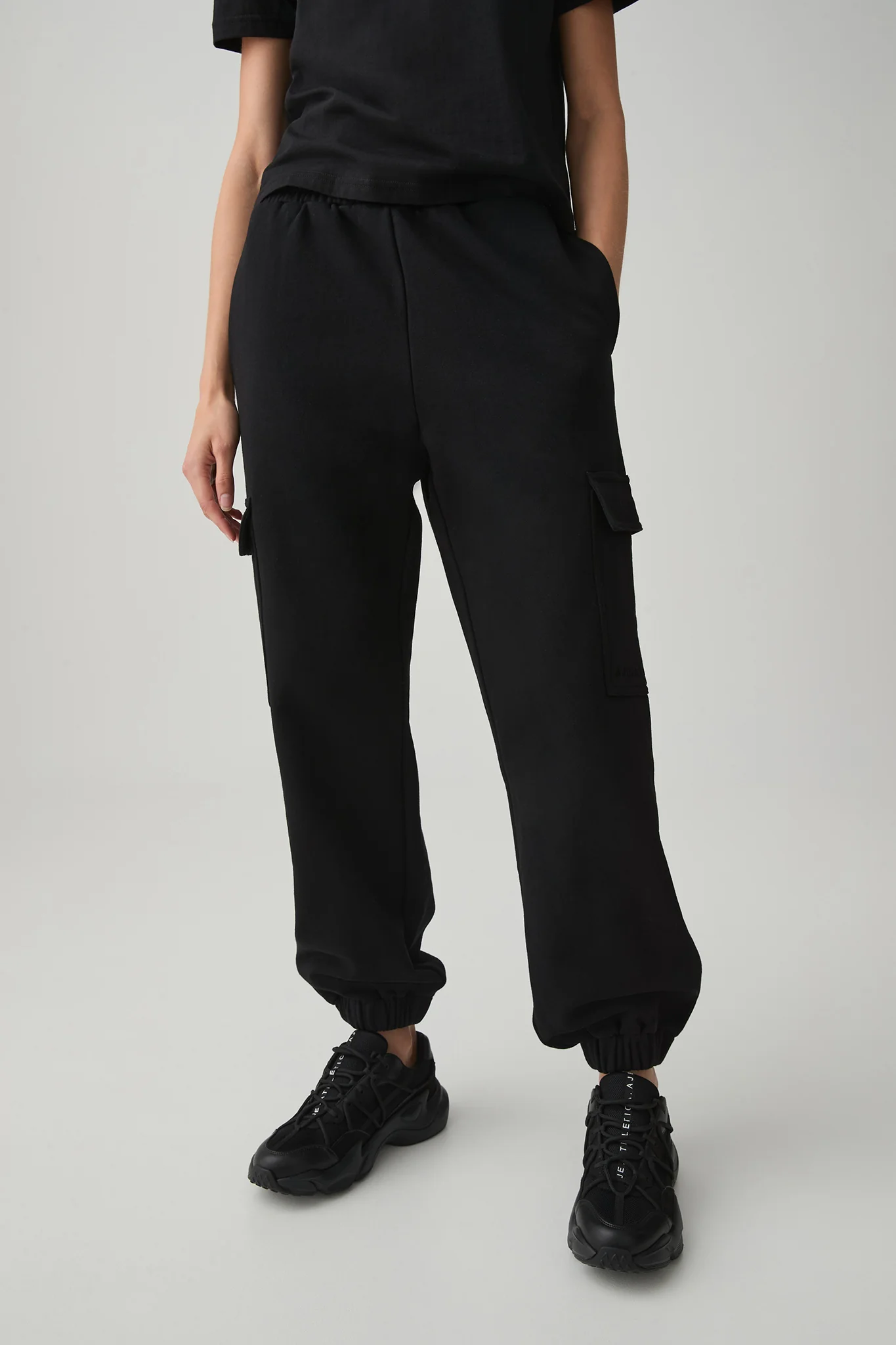 Terry Utility Trackpant 504 - Image 3