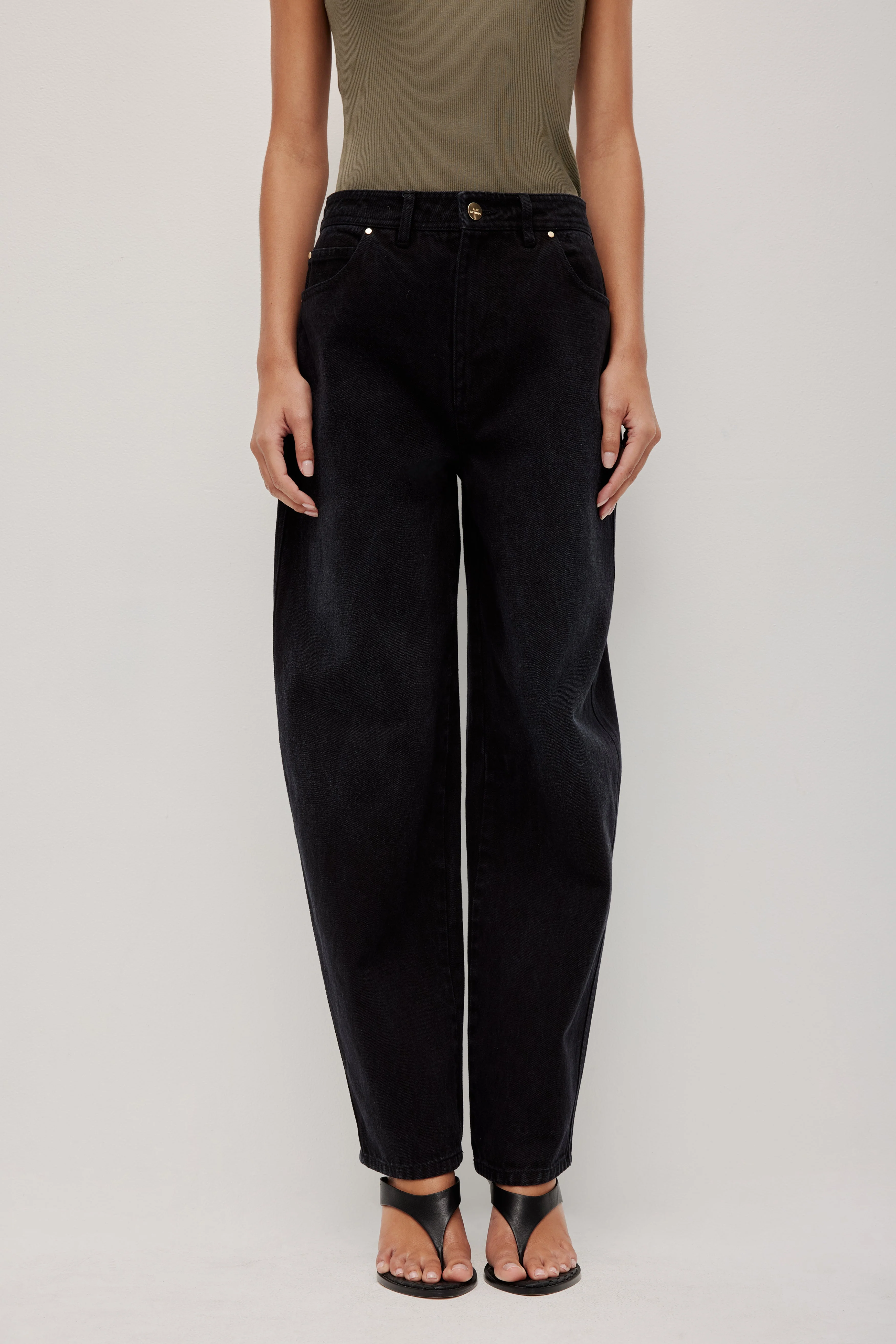 Tully Bubble Crop Jean - Image 12