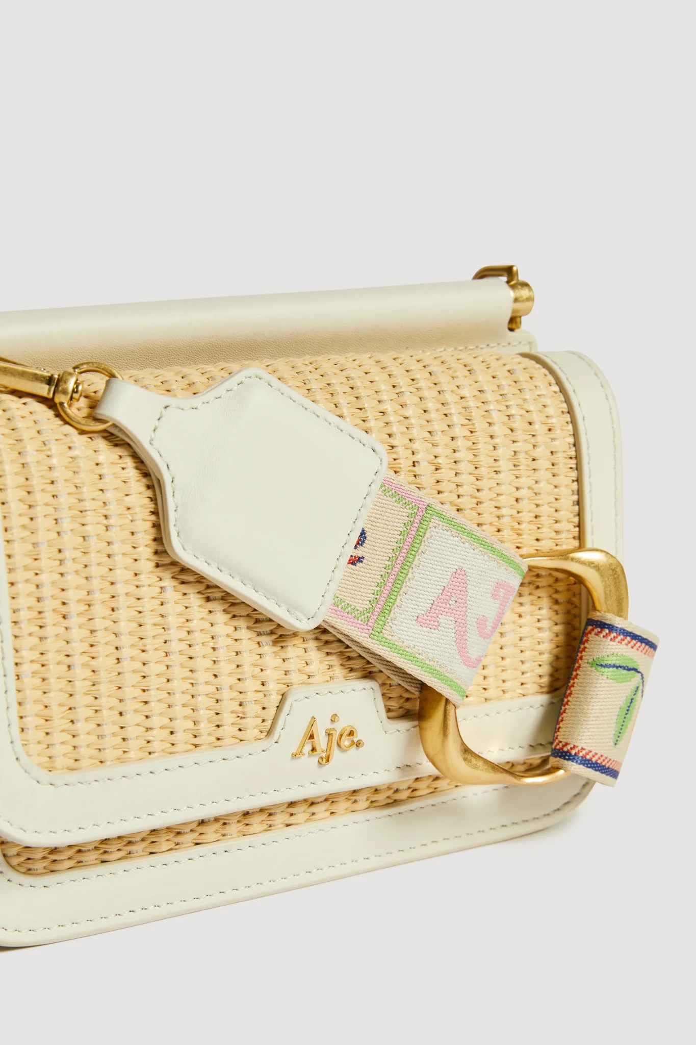 Veda Crossbody - Image 2