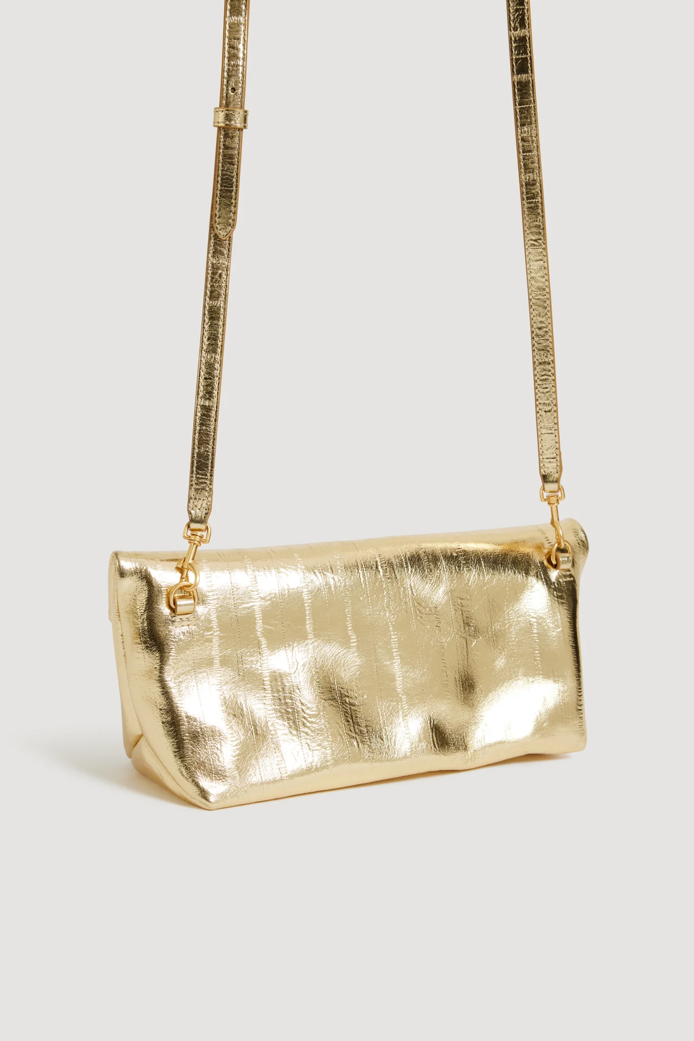 Verona Eel Emboss Small Clutch - Image 3