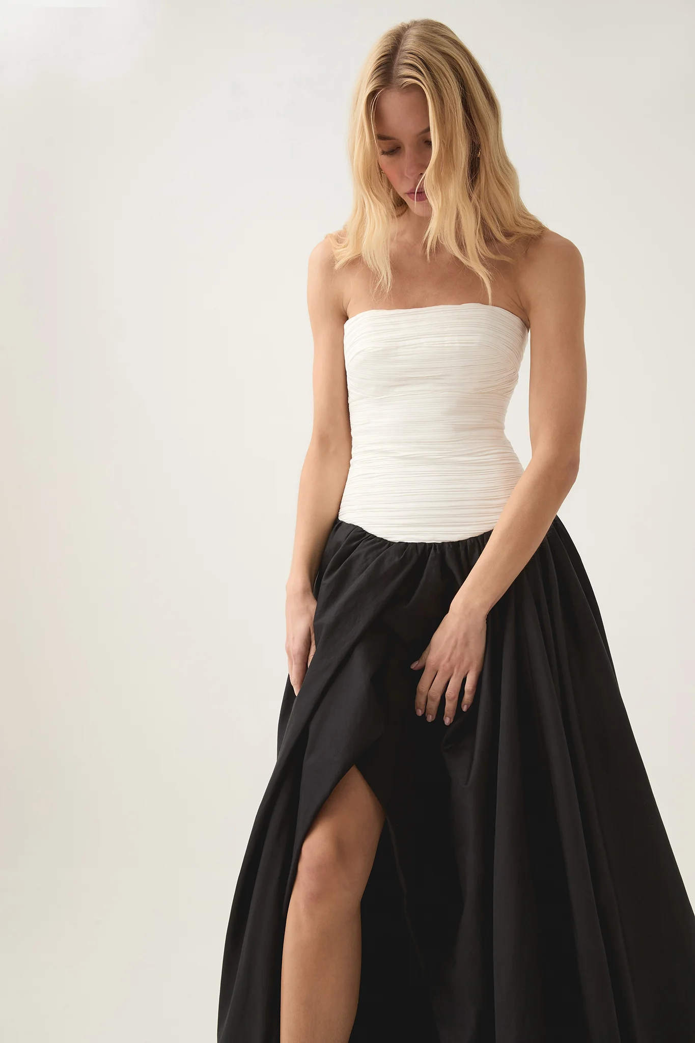 Violette Bubble Hem Maxi Drs - Image 3