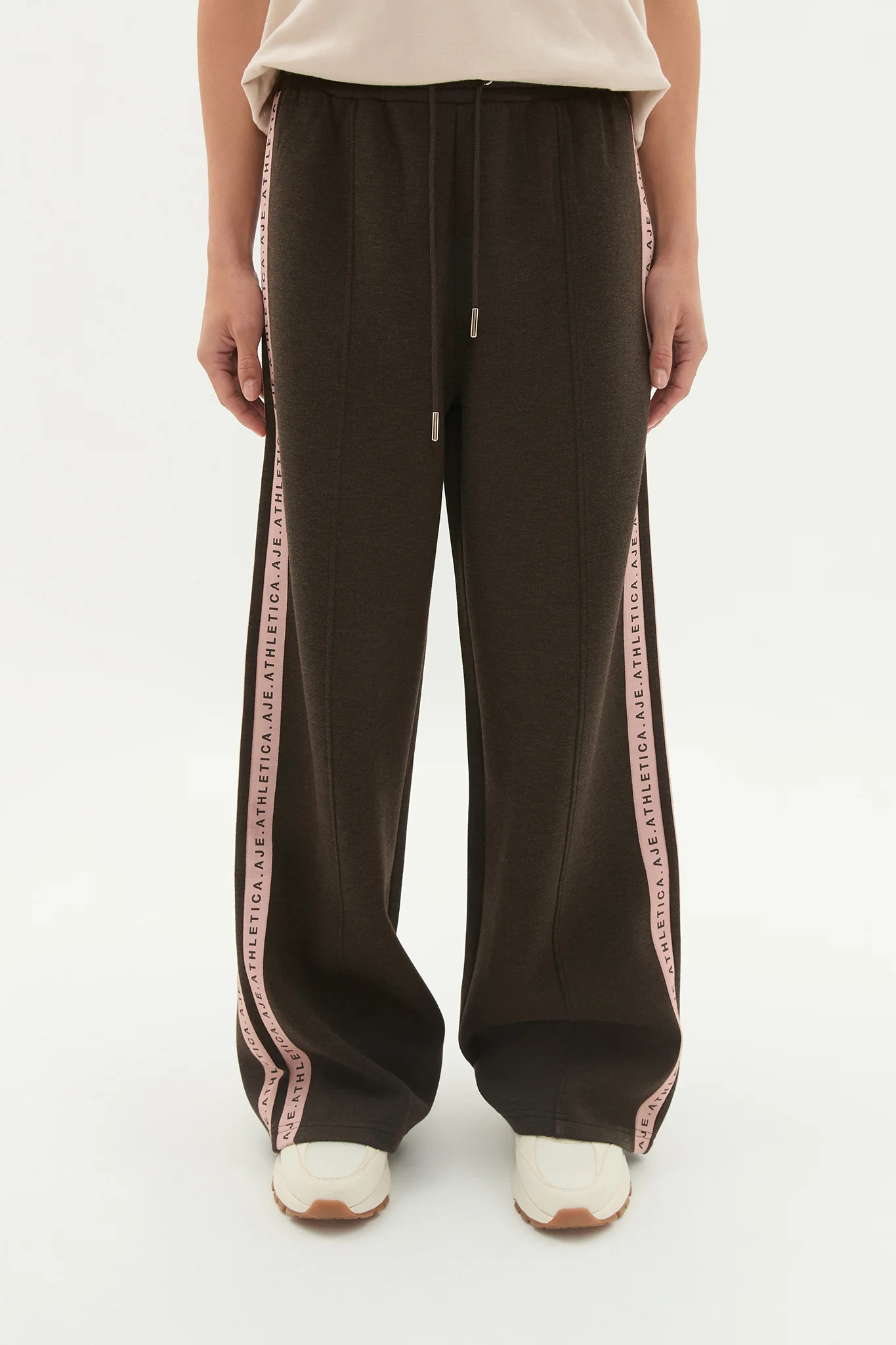 Wde Leg Logotape Trackpant 506 - Image 4