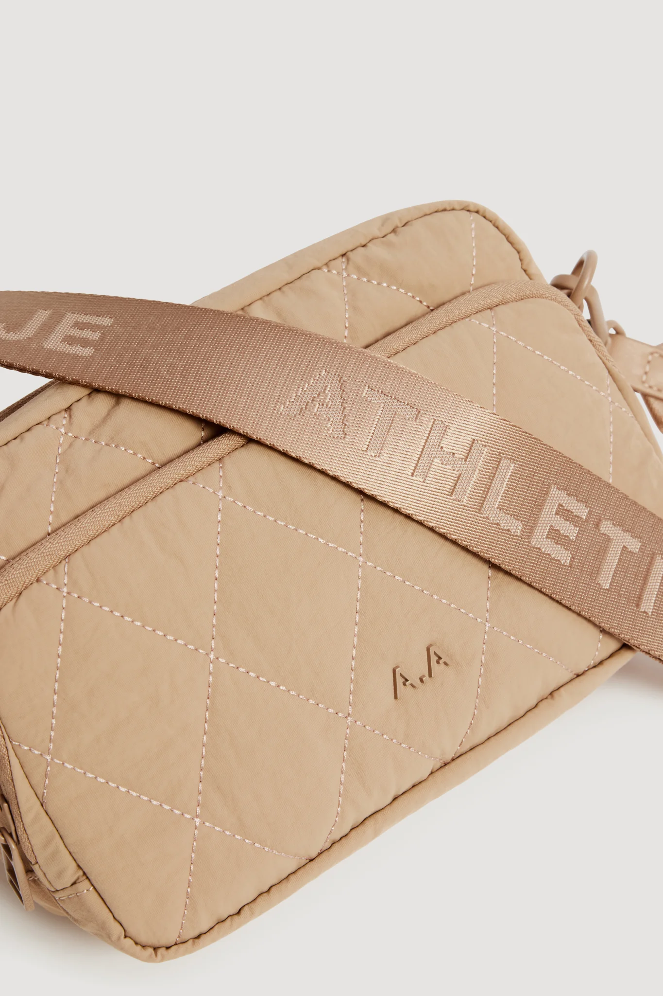 Zip Quilted Crossbody Bag - Image 3